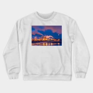 Oil refinery at night (T110/0680) Crewneck Sweatshirt